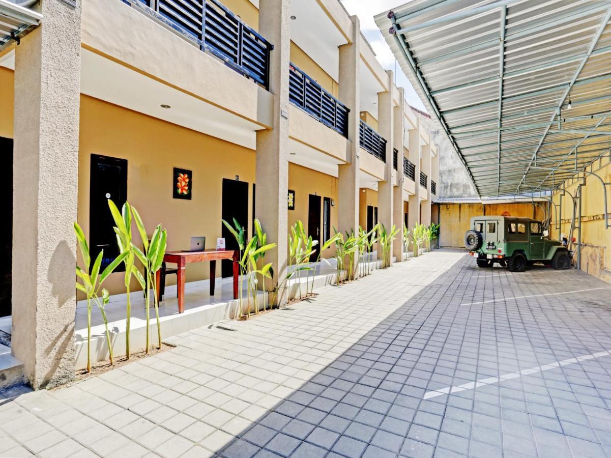 Oyo 90456 Moh Yamin Residence Balian Εξωτερικό φωτογραφία