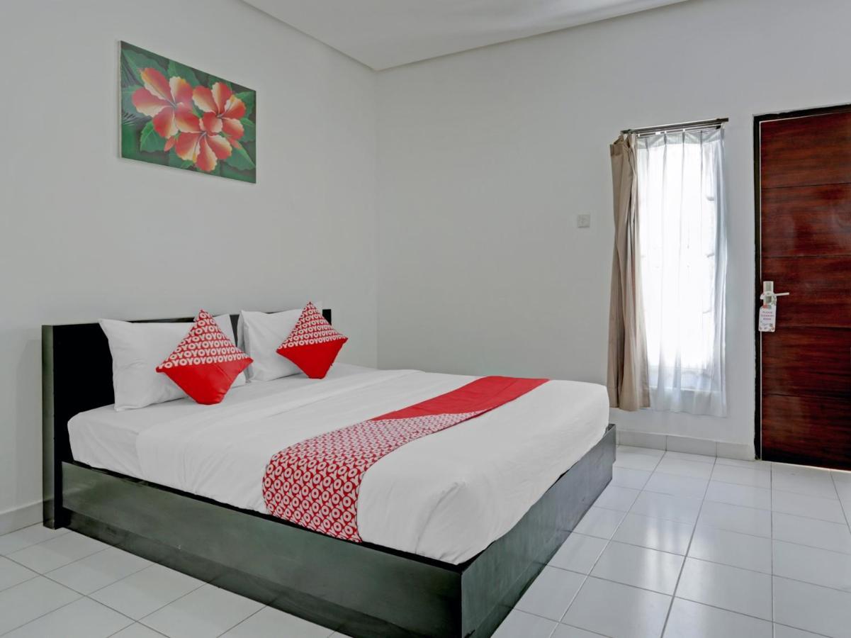Oyo 90456 Moh Yamin Residence Balian Εξωτερικό φωτογραφία