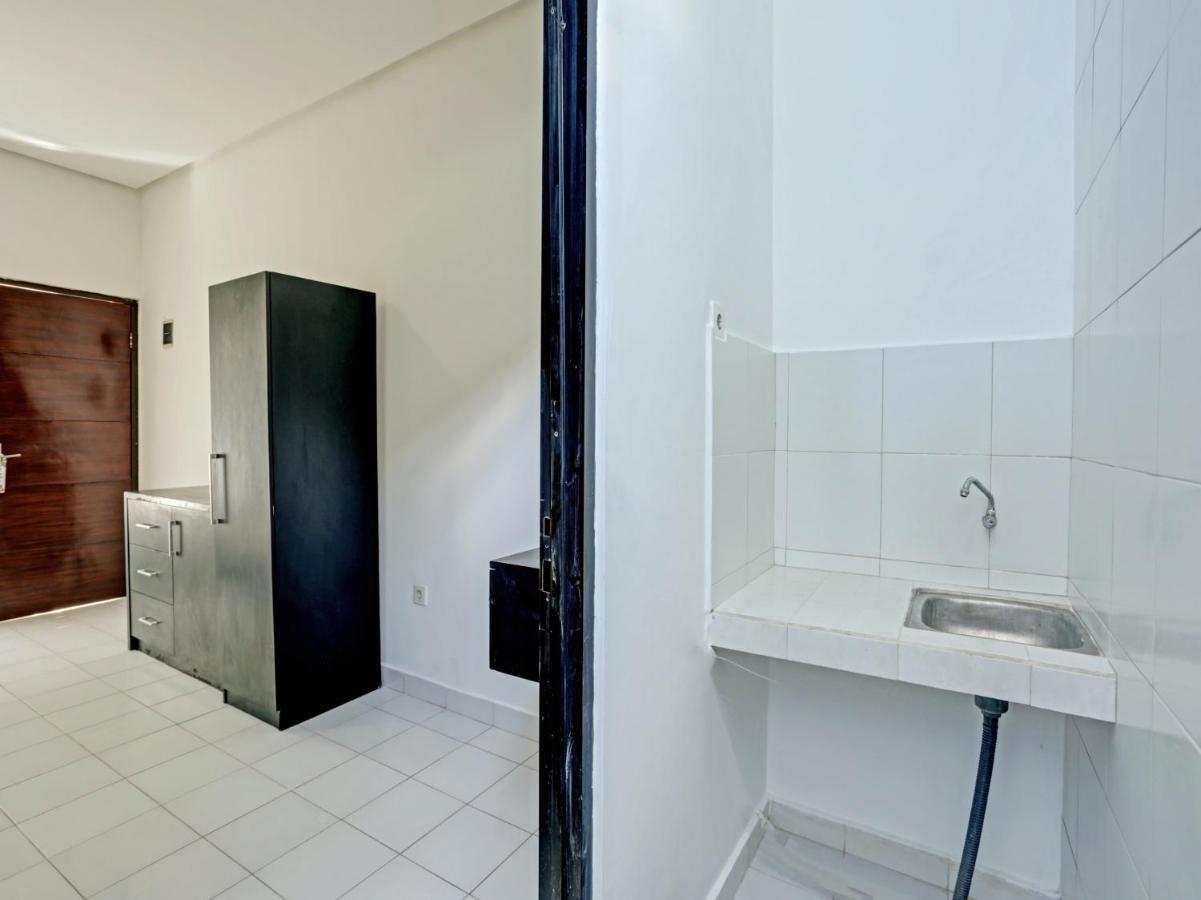 Oyo 90456 Moh Yamin Residence Balian Εξωτερικό φωτογραφία