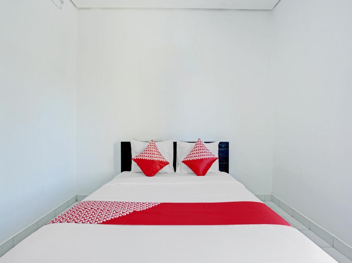 Oyo 90456 Moh Yamin Residence Balian Εξωτερικό φωτογραφία